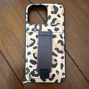 Walli iPhone 13 Pro Magnetic Case